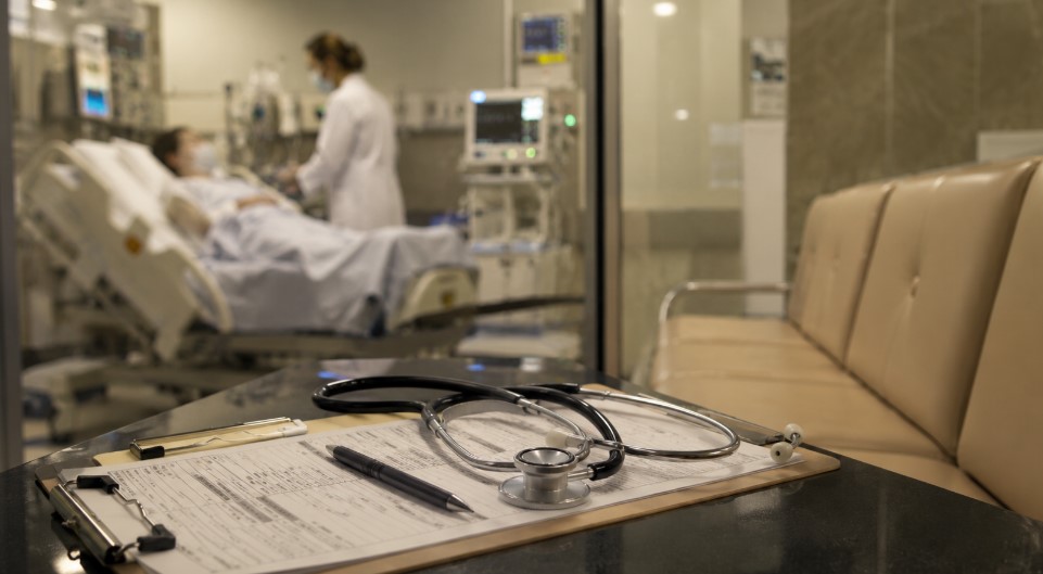 Erro Médico em São Paulo: Saiba Quando Existe Responsabilidade e Como Buscar Seus Direitos - Advogada Especialista em Plano de Saúde, SUS e Direitos do Autista | Santos Coelho Advogados